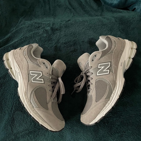 Size 11 new balance 2002r - Picture 5 of 7